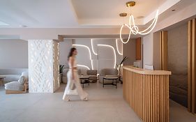 Mary Hotel & Mary Royal Suites